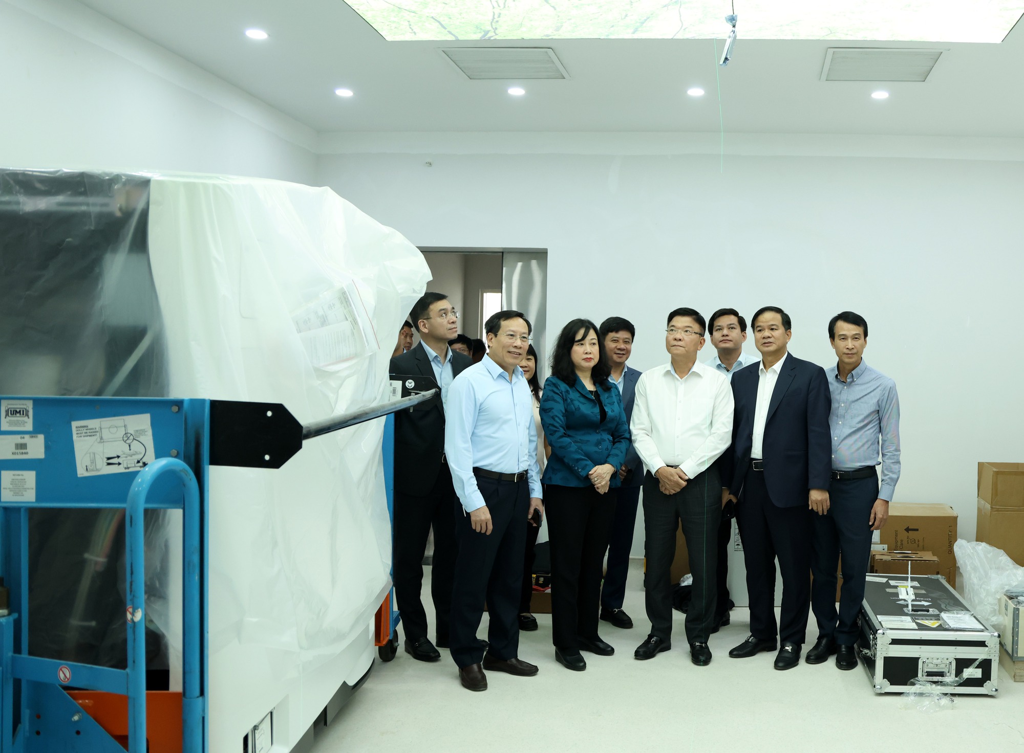 មន្ទីរពេទ្យ Bach Mai និងកន្លែងទីពីររបស់មន្ទីរពេទ្យមិត្តភាព Viet Duc បានបើកសម្ពោធនាថ្ងៃទី 19 ខែធ្នូ - រូបថតទី 4 ។ Cơ sở 2 Bệnh viện Bạch Mai và Bệnh viện Hữu nghị Việt Đức khánh thành ngày 19/12- Ảnh 4.