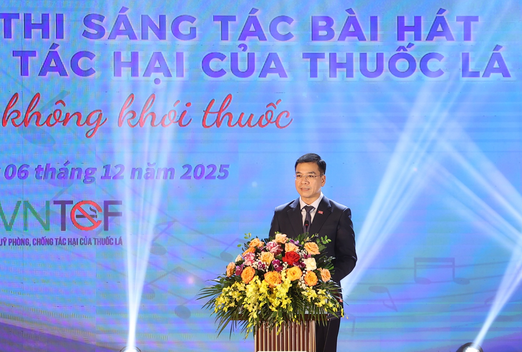 Tôn vinh những sáng tác âm nhạc lan toả thông điệp phòng chống tác hại của thuốc lá- Ảnh 1. Tôn vinh những sáng tác âm nhạc lan toả thông điệp phòng chống tác hại của thuốc lá- Ảnh 1.