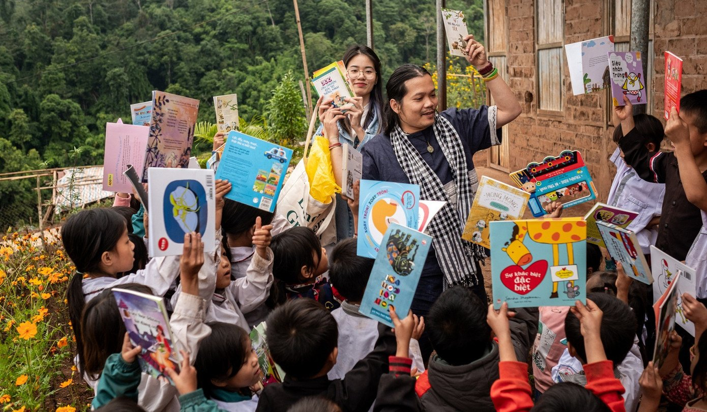 Toàn cảnh ồn ào về dự án Nuôi em: Bị tố thiếu minh bạch, tạm dừng hoạt động