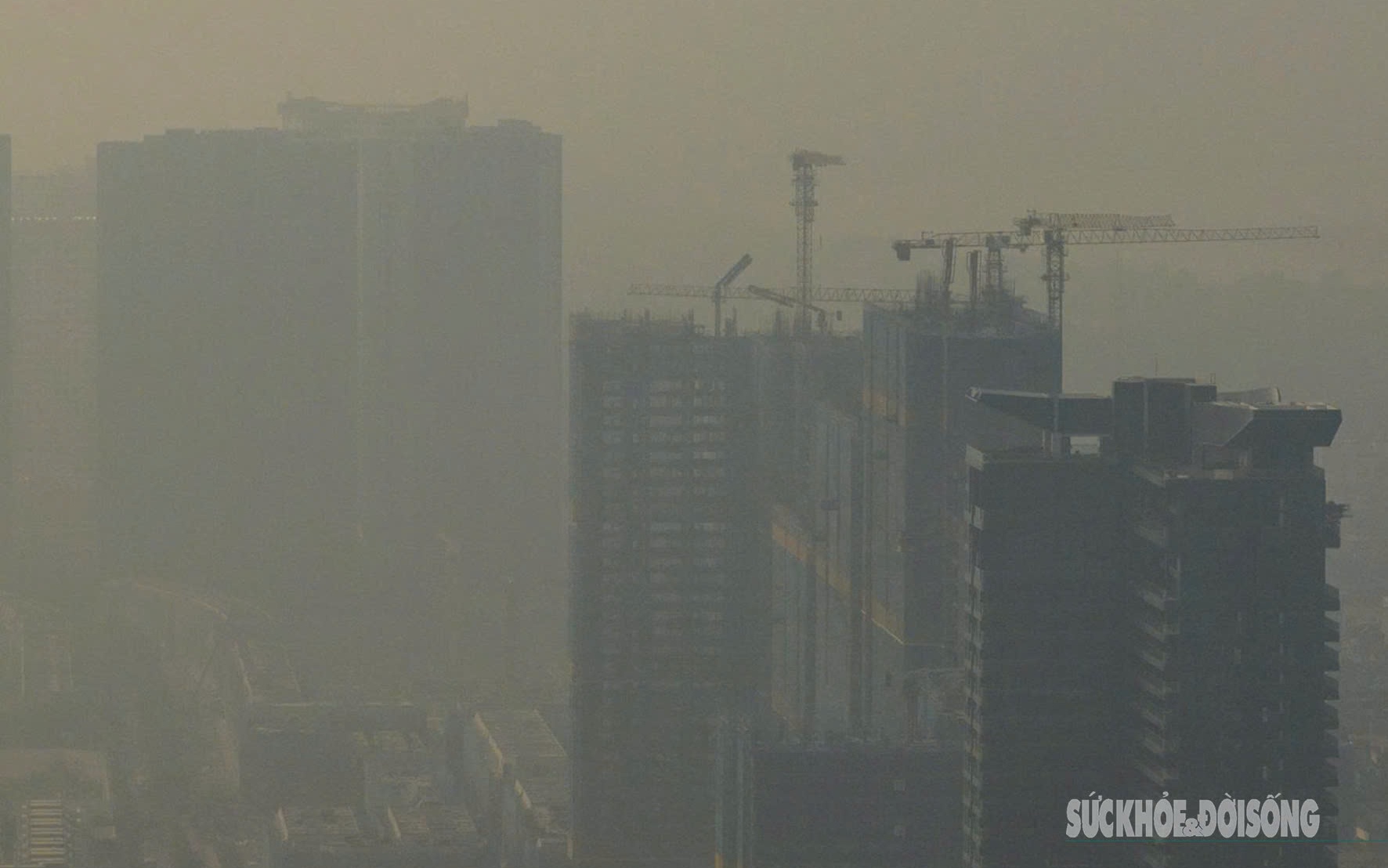 Thời tiết Hà Nội ô nhiễm, máy lọc không khí bán chạy như 'tôm tươi'- Ảnh 5. Thời tiết Hà Nội ô nhiễm, máy lọc không khí bán chạy như 'tôm tươi'- Ảnh 5.