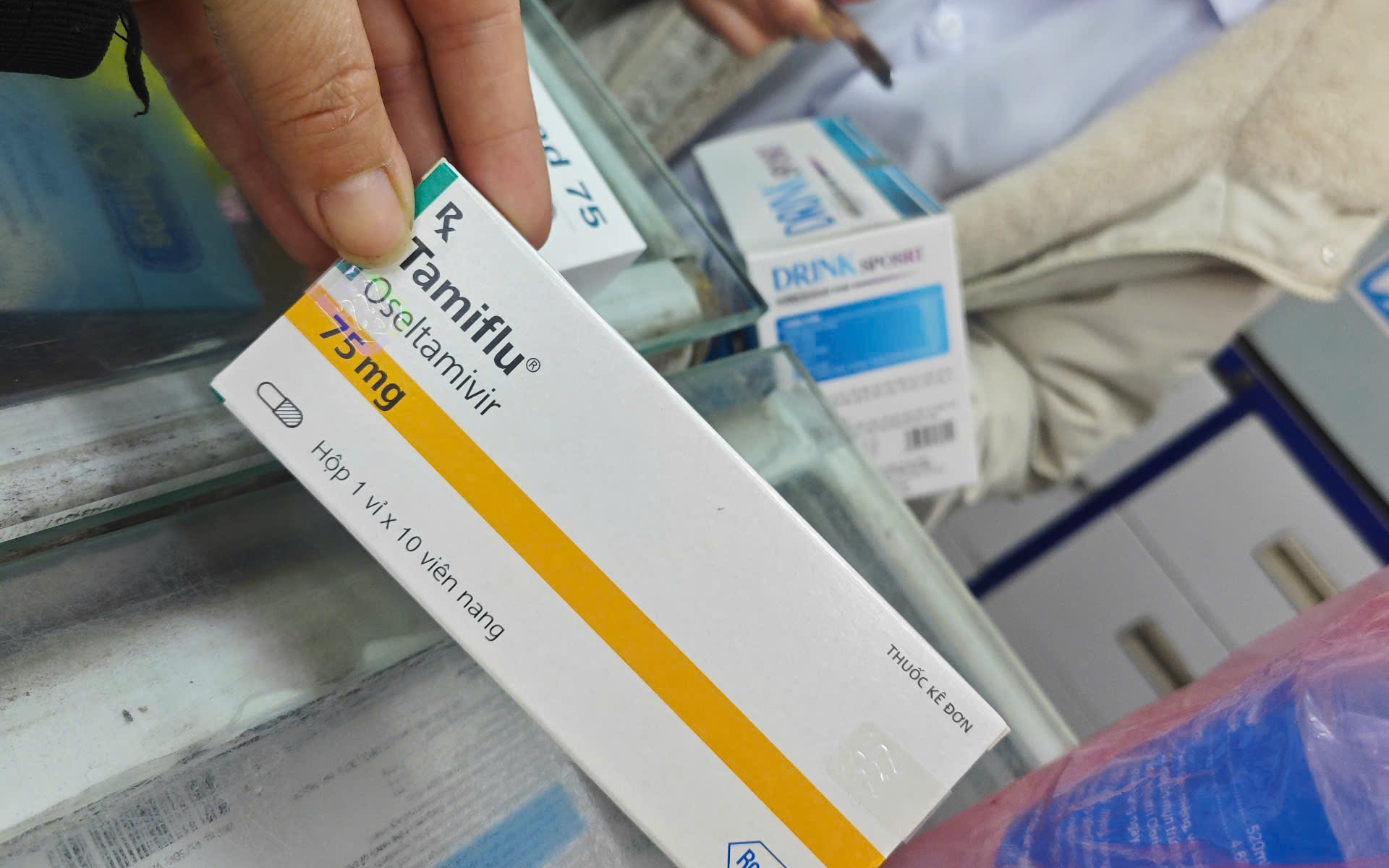 Thuốc Tamiflu điều trị cúm: Vẫn còn hàng trăm nghìn hộp, viên, người dân không cần mua dự trữ