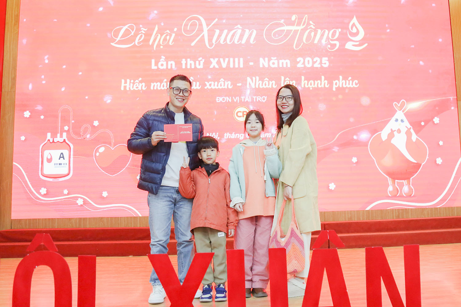 Lễ hội đặc biệt của tình yêu thương, hy vọng, khắc phục khan hiếm máu sau Tết- Ảnh 3.