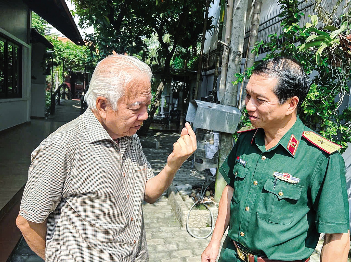 GS.TSKH Phạm Mạnh Hùng: Mục đích đầu tiên của nghề y là cứu sinh chứ không phải là mưu sinh- Ảnh 2.