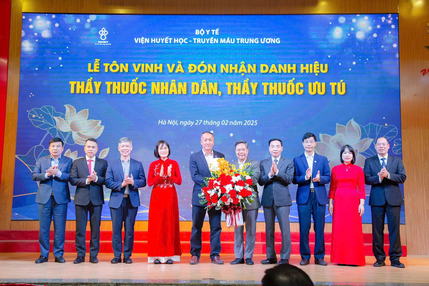 Đẩy mạnh ứng dụng kỹ thuật cao, hiện đại hoá chuyên ngành huyết học - truyền máu- Ảnh 2.