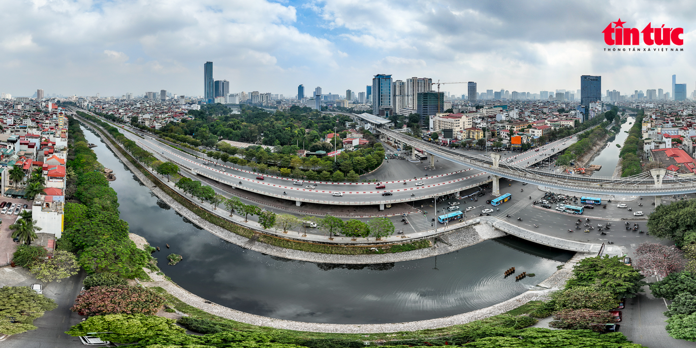 Chủ tịch TP Hà Nội chốt phương án làm sạch sông Tô Lịch- Ảnh 1.