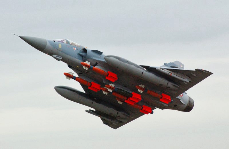 Ukraine nâng cấp tiêm kích Mirage 2000 với bom dẫn đường AASM