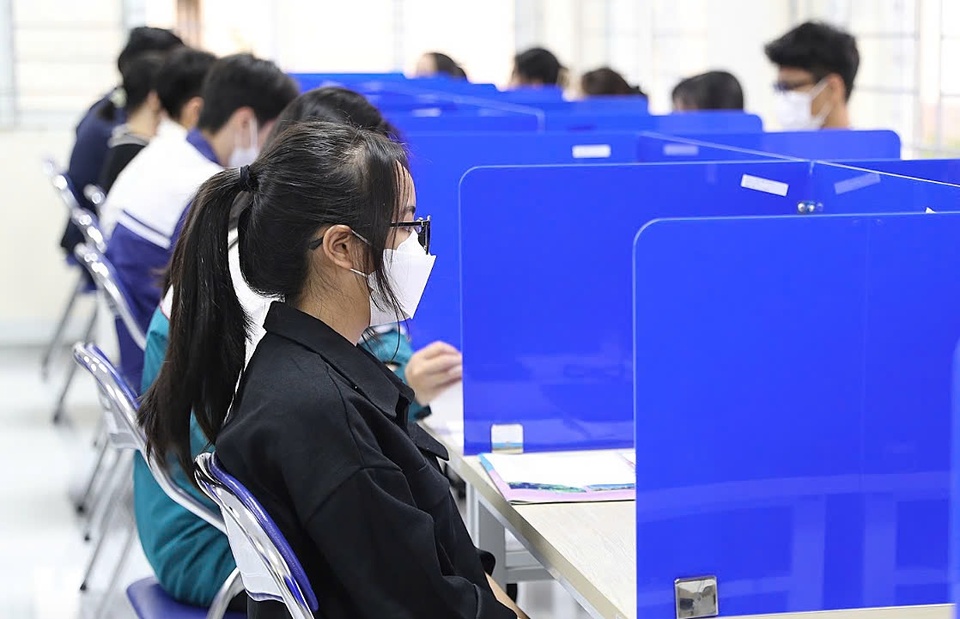 Gần 11 nghìn thí sinh hoàn thành đợt thi Đánh giá năng lực của Đại học Quốc gia Hà Nội- Ảnh 1. Gần 11 nghìn thí sinh hoàn thành đợt thi Đánh giá năng lực của Đại học Quốc gia Hà Nội- Ảnh 1.