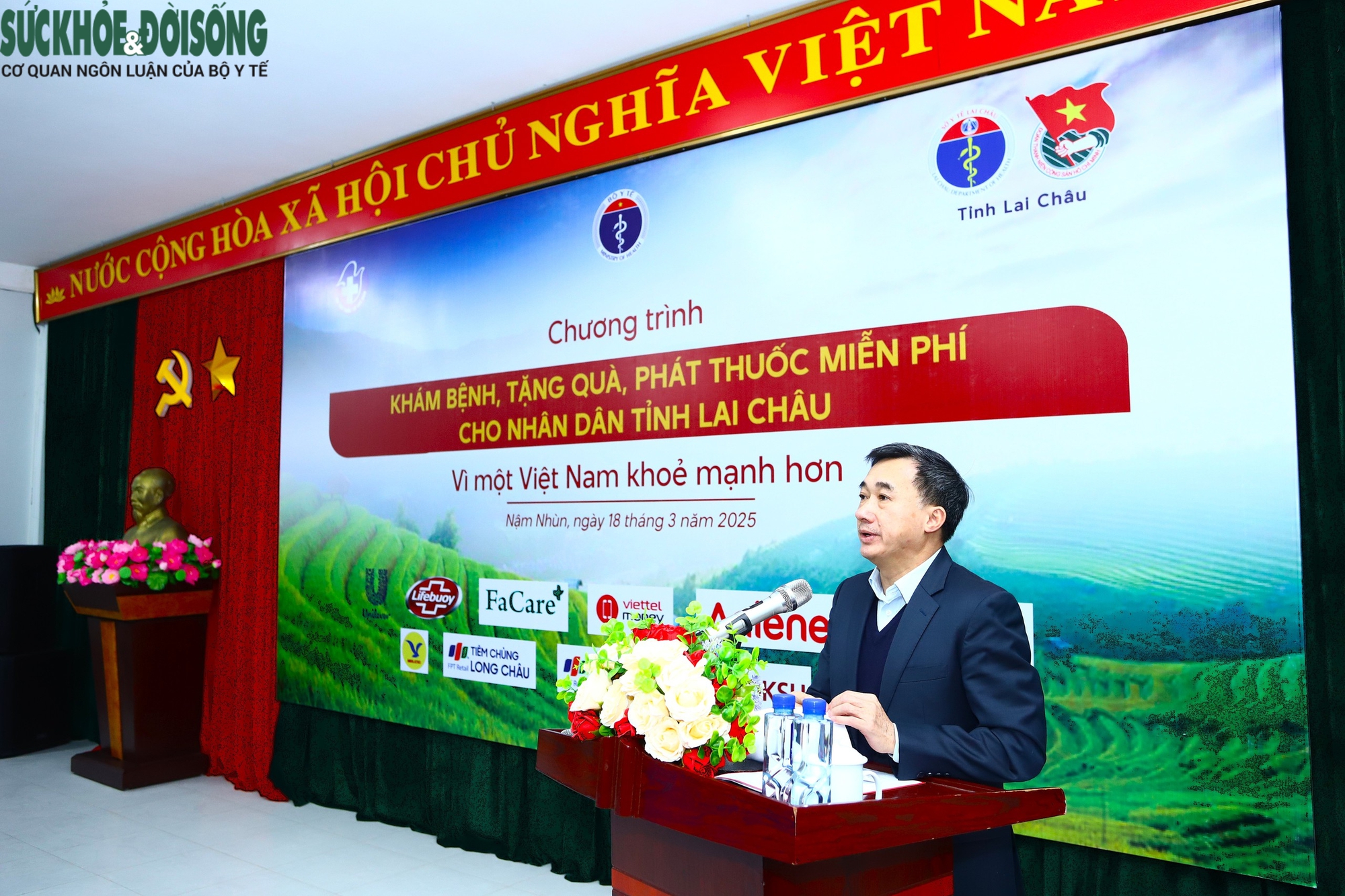 Chương trình ‘Vì một Việt Nam khoẻ mạnh hơn’ khám bệnh, cấp phát thuốc miễn phí cho người dân tại Nậm Nhùn, Lai Châu- Ảnh 2.