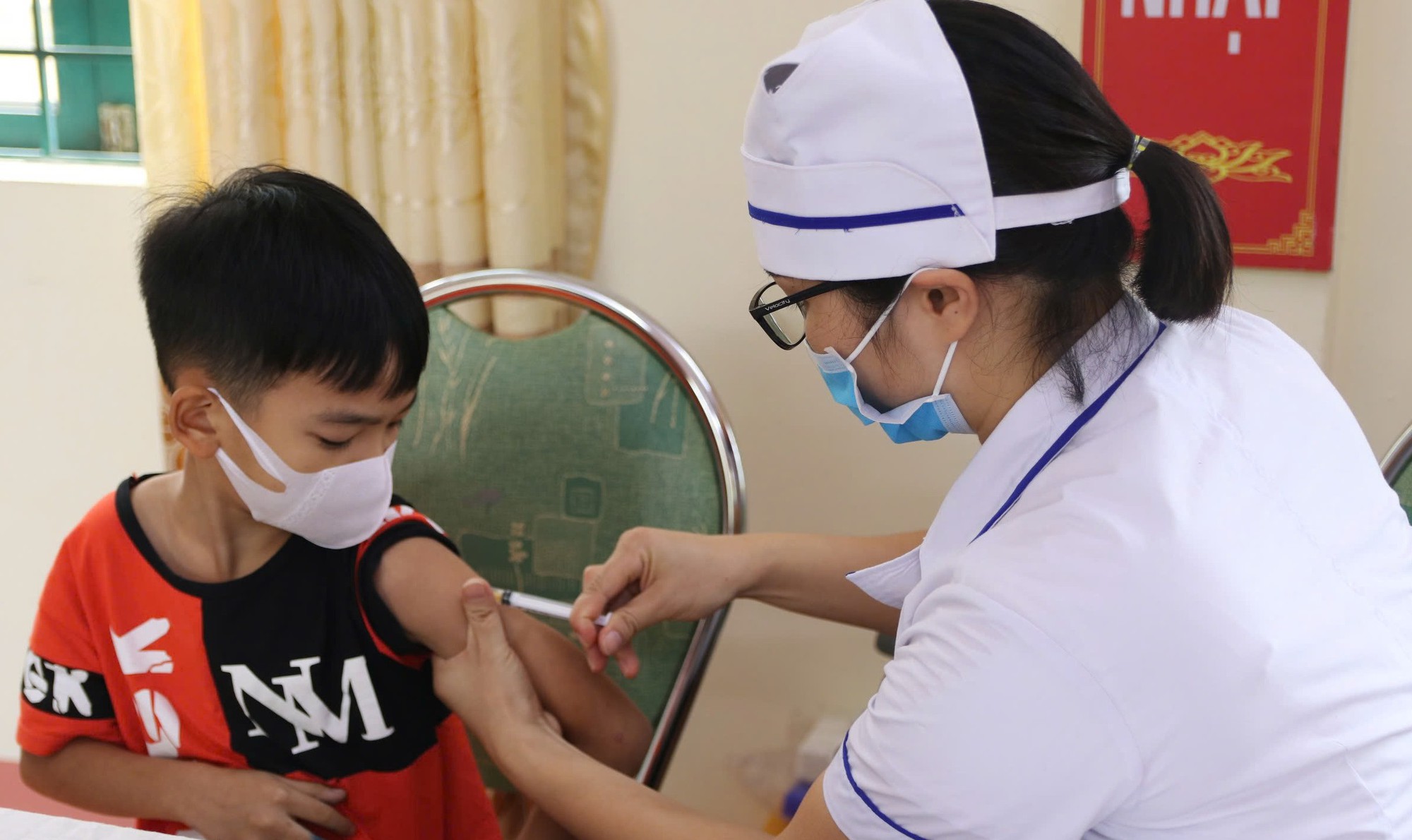 Bộ Y tế: Phải đẩy nhanh tiêm vaccine, kịp thời ngăn chặn, xử lý thông tin không đúng về dịch sởi gây hoang mang - Ảnh 2.