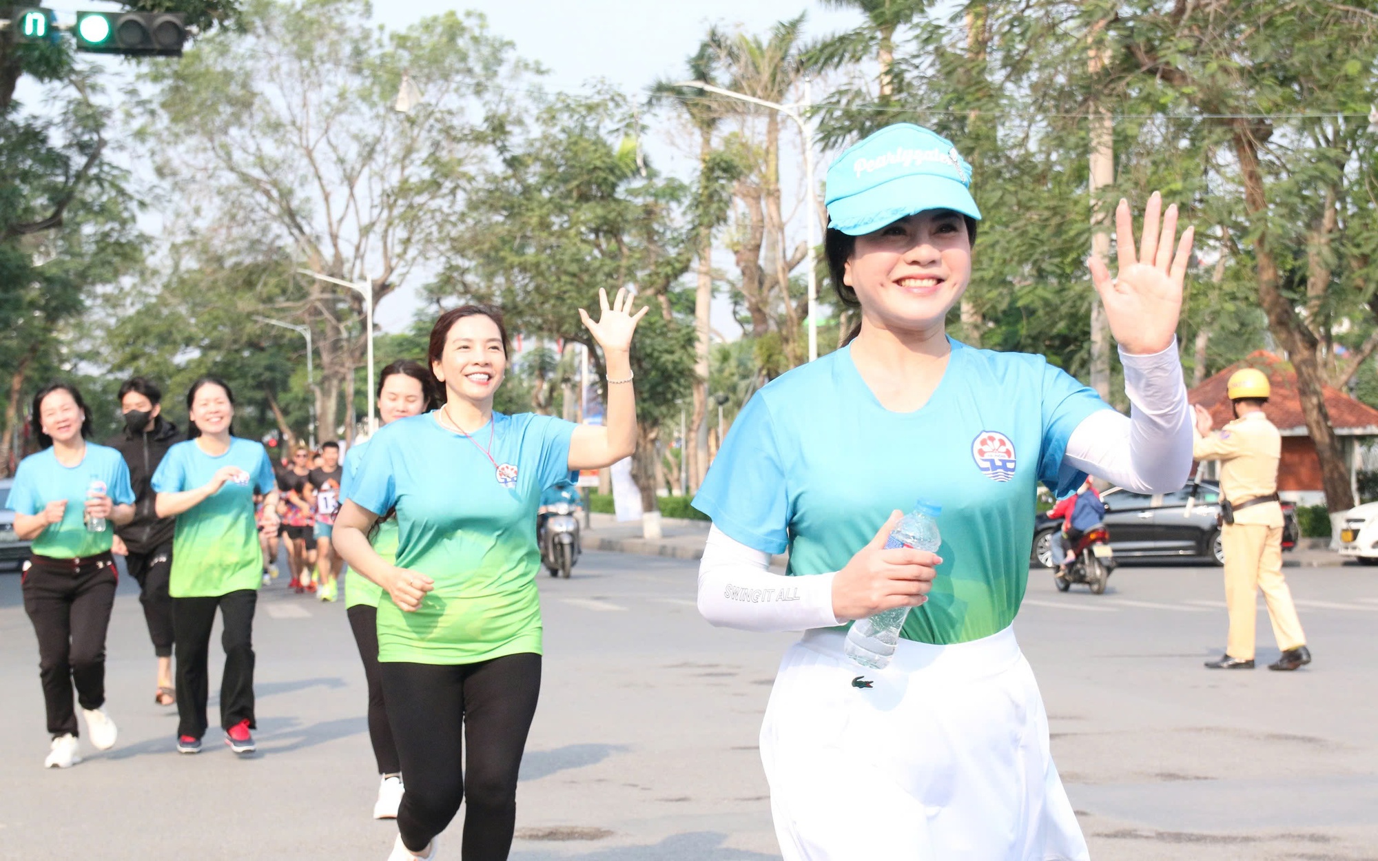 Hơn 34.000 người ở Quảng Ninh tham gia Ngày chạy Olympic 2026- Ảnh 20. Hơn 34.000 người ở Quảng Ninh tham gia Ngày chạy Olympic 2026- Ảnh 20.