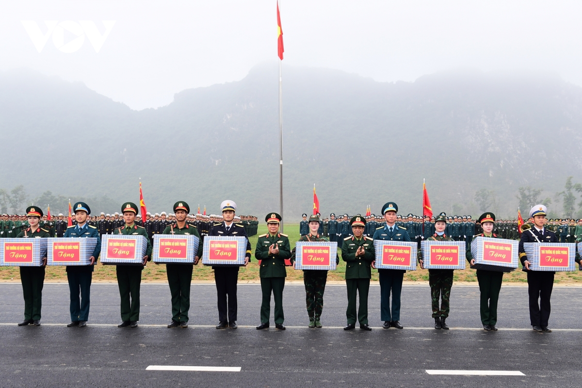 Hình ảnh hợp luyện diễu binh, diễu hành kỷ niệm 50 năm Ngày giải phóng miền Nam- Ảnh 14.