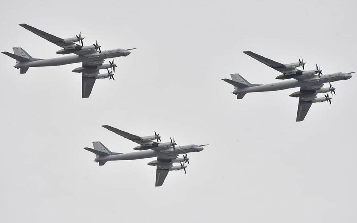 Siêu tên lửa Zircon 'bất khả đánh chặn' của Nga khai hỏa ở Ukraine- Ảnh 2. Siêu tên lửa Zircon 'bất khả đánh chặn' của Nga khai hỏa ở Ukraine- Ảnh 2.