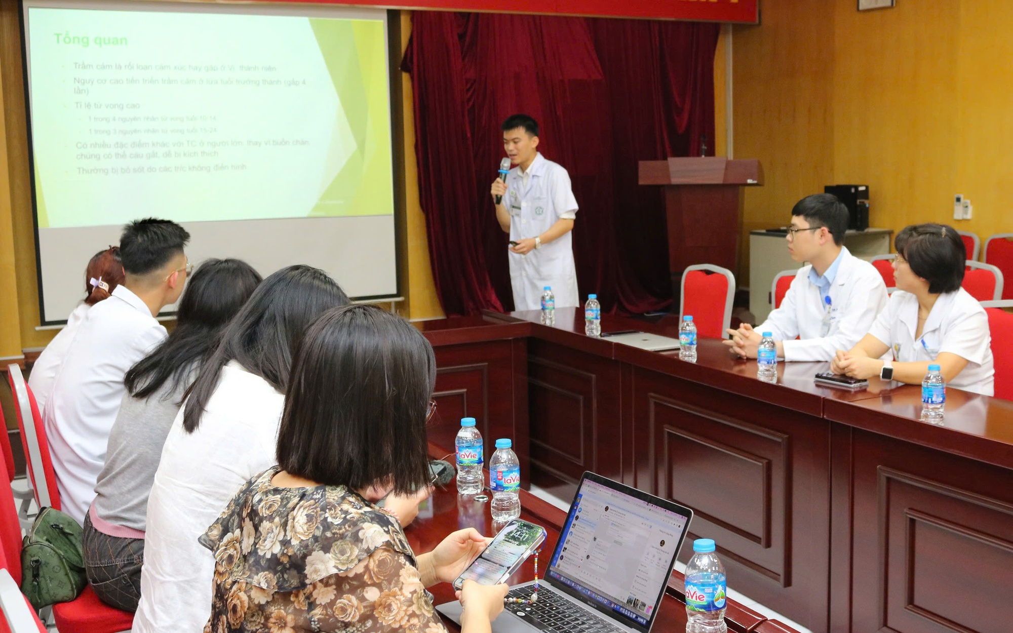 Hoàn thiện khung pháp luật để người chưa thành niên là bị hại được bảo vệ tốt hơn trong quá trình tư pháp- Ảnh 5.