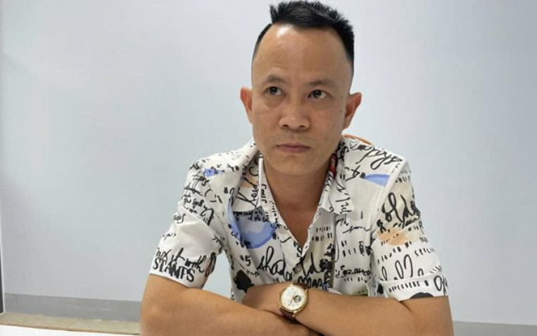 Lật tẩy ông trùm 8X điều hành đường dây mại dâm chục tỷ trên mạng xã hội