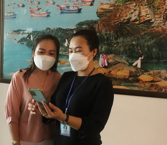 BHXH triển khai chi trả lương hưu tháng 5 cho hơn 3,3 triệu người từ 25/4- Ảnh 1. BHXH triển khai chi trả lương hưu tháng 5 cho hơn 3,3 triệu người từ 25/4- Ảnh 1.