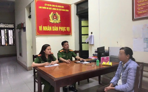 Giải cứu thành công người phụ nữ trầm cảm định nhảy cầu Việt Trì tự tử