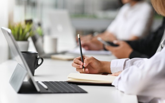 Các chính sách dành cho công chức, viên chức - lao động sắp có hiệu lực
