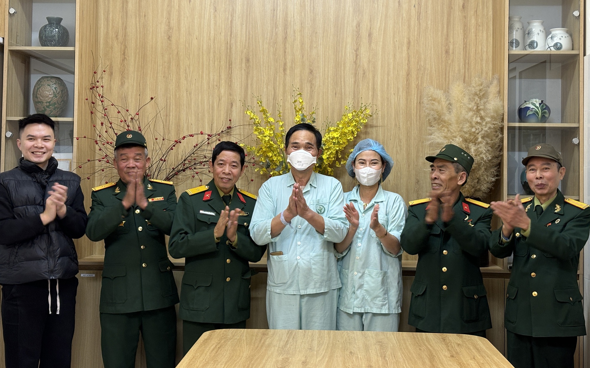 Ca ghép tim thành công, người thương binh hạnh phúc trở về bên gia đình và đồng đội