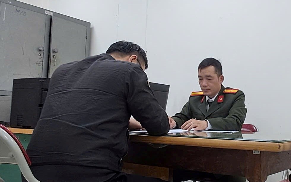 Triệu tập các chủ tài khoản Facebook đăng thông tin sai sự thật về sắp xếp, tinh gọn bộ máy