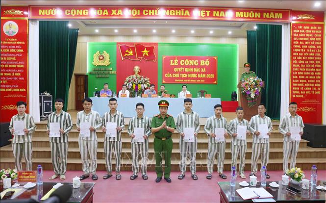 Lễ công bố Quyết định đặc xá của Chủ tịch nước năm 2025- Ảnh 6. Lễ công bố Quyết định đặc xá của Chủ tịch nước năm 2025- Ảnh 6.