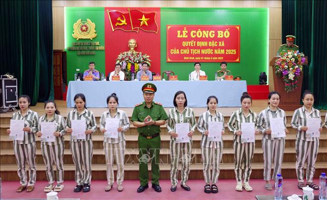 Lễ công bố Quyết định đặc xá của Chủ tịch nước năm 2025- Ảnh 5. Lễ công bố Quyết định đặc xá của Chủ tịch nước năm 2025- Ảnh 5.