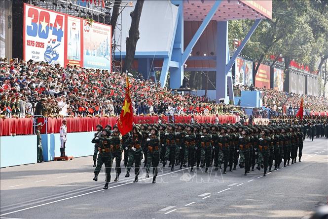 Quân ủy Trung ương - Bộ Quốc phòng gửi thư cảm ơn các lực lượng và nhân dân sau sự kiện kỷ niệm ngày Giải phóng 30/4- Ảnh 1. Quân ủy Trung ương - Bộ Quốc phòng gửi thư cảm ơn các lực lượng và nhân dân sau sự kiện kỷ niệm ngày Giải phóng 30/4- Ảnh 1.