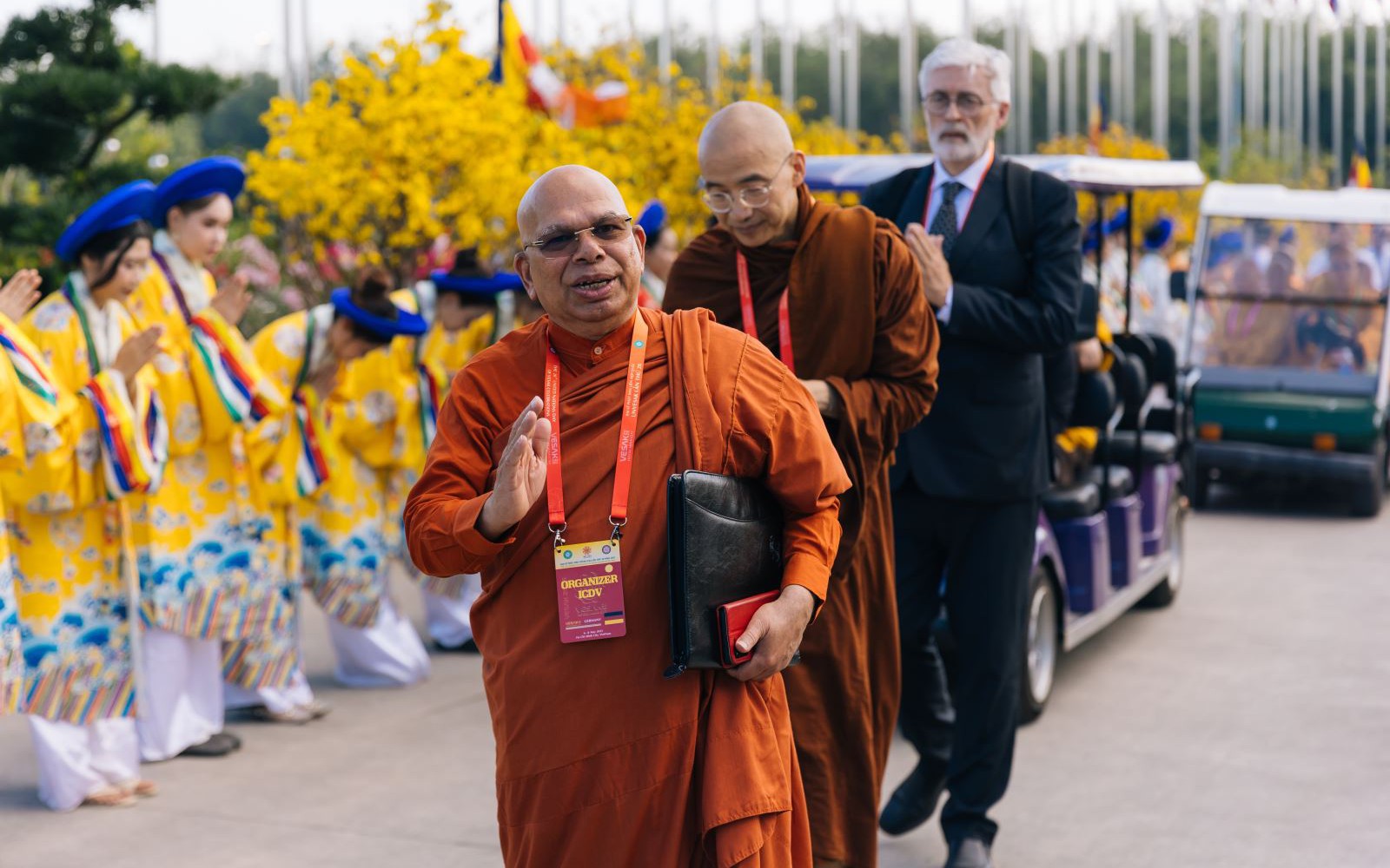Bạn bè quốc tế ấn tượng với Đại lễ Vesak 2025 tại Việt Nam