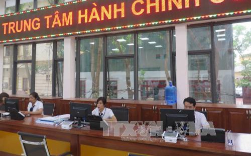 Hướng dẫn cụ thể về xét nâng bậc lương trước thời hạn khi nghỉ hưu trước tuổi do sắp xếp bộ máy