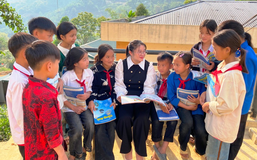 Tương lai ‘mong manh’ của hơn 3 nghìn giáo viên hợp đồng tại Thanh Hóa
