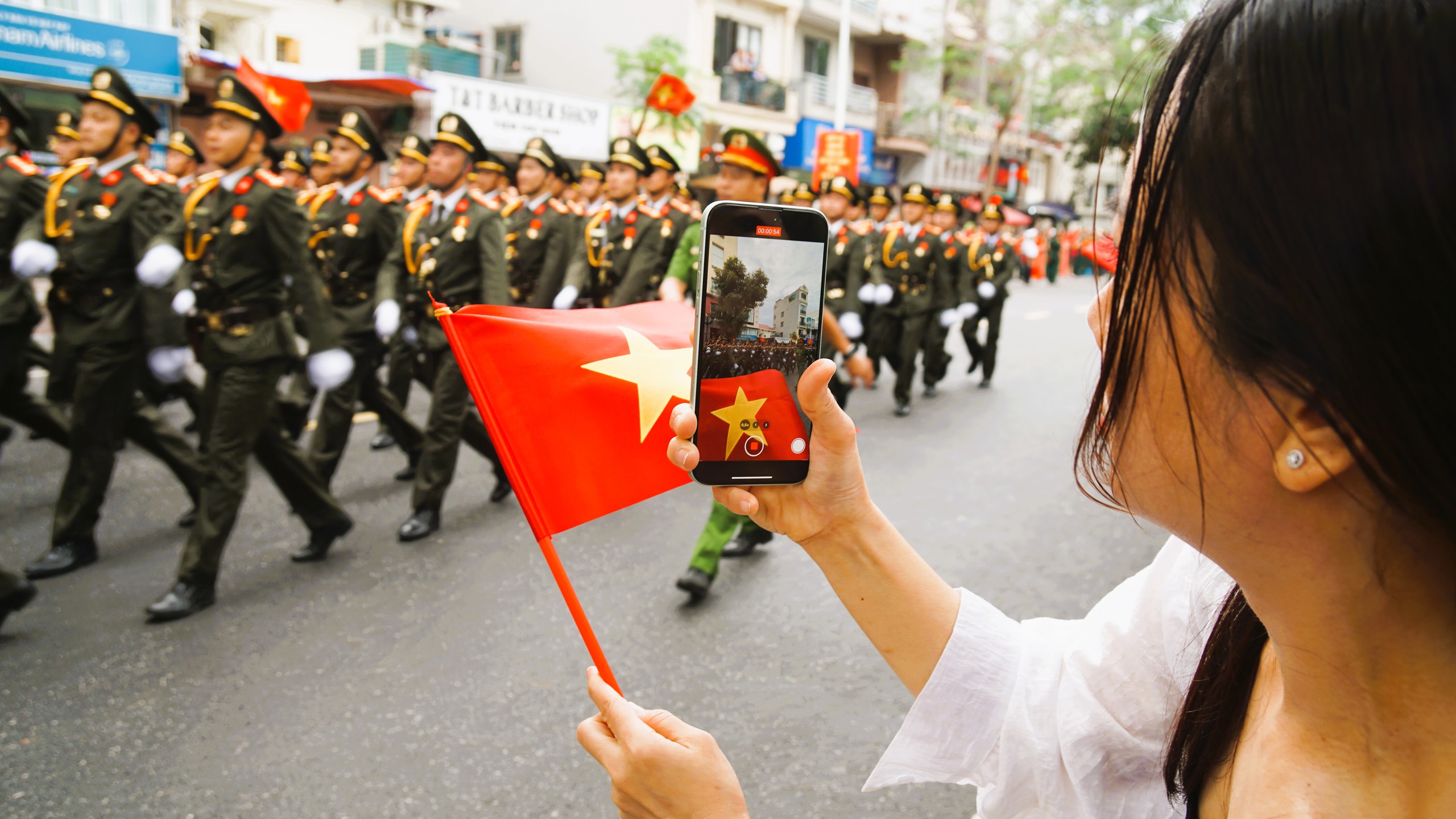 Rực rỡ sắc màu Lễ duyệt đội ngũ và diễu hành quần chúng chào mừng 70 năm Ngày Giải phóng Hải Phòng- Ảnh 5. Rực rỡ sắc màu Lễ duyệt đội ngũ và diễu hành quần chúng chào mừng 70 năm Ngày Giải phóng Hải Phòng- Ảnh 5.