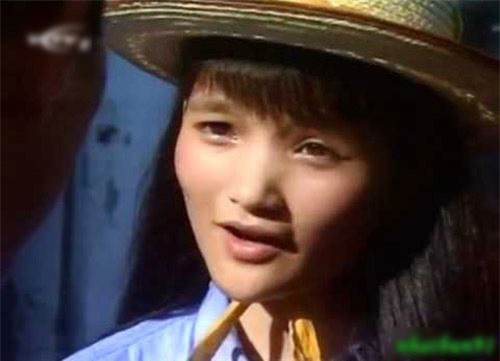 Nữ diễn viên '12A và 4H' nổi tiếng ngay từ phim đầu tiên, đang thành công bỗng đưa ra quyết định khiến khán giả tiếc nuối- Ảnh 2. Nữ diễn viên '12A và 4H' nổi tiếng ngay từ phim đầu tiên, đang thành công bỗng đưa ra quyết định khiến khán giả tiếc nuối- Ảnh 2.