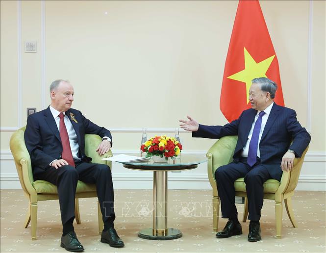 Tổng Bí thư Tô Lâm tiếp một số doanh nghiệp tại Liên bang Nga- Ảnh 3. Tổng Bí thư Tô Lâm tiếp một số doanh nghiệp tại Liên bang Nga- Ảnh 3.