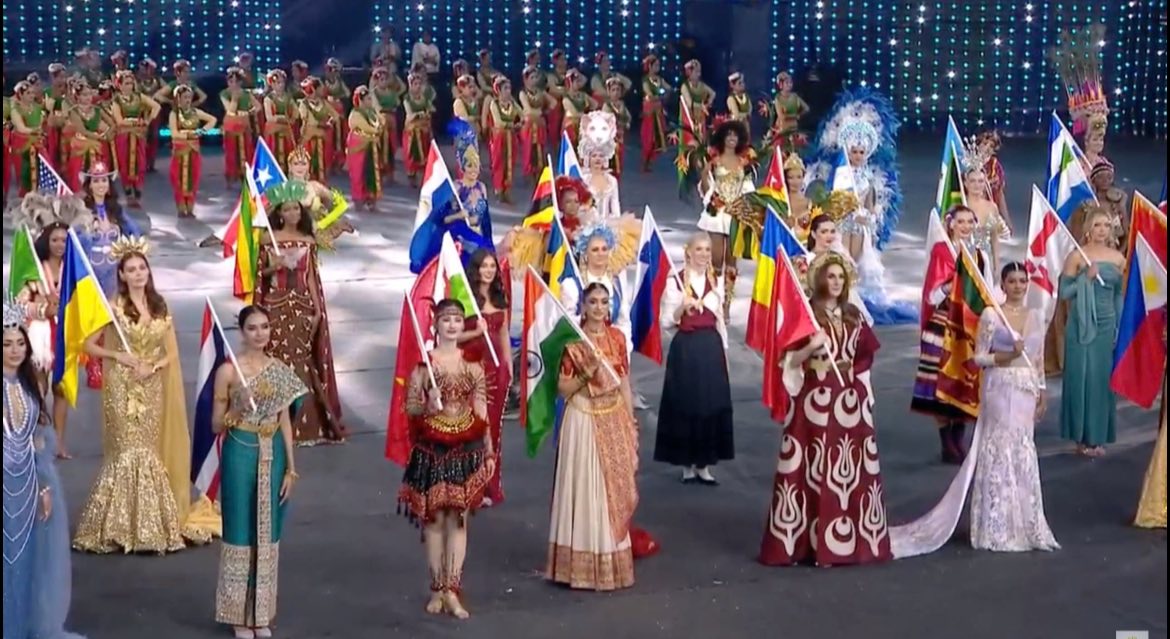 Hoa hậu Ý Nhi có màn vũ đạo ấn tượng tại Lễ khai mạc Miss World 2025- Ảnh 3. Hoa hậu Ý Nhi có màn vũ đạo ấn tượng tại Lễ khai mạc Miss World 2025- Ảnh 3.