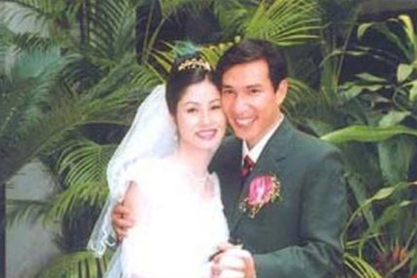 Nam NSƯT quê Hải Phòng nức danh làng hài đất Bắc đời thực có con gái tốt nghiệp đại học, sống cực kỳ bình dị- Ảnh 6. Nam NSƯT quê Hải Phòng nức danh làng hài đất Bắc đời thực có con gái tốt nghiệp đại học, sống cực kỳ bình dị- Ảnh 6.