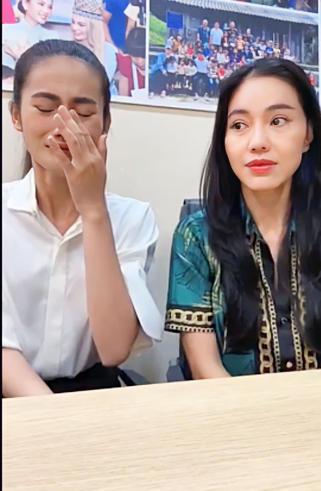 Hoa hậu từng có phát ngôn 'gây sốc', 2 năm sau 'lột xác' ngoạn mục để dự cuộc thi sắc đẹp lớn nhất hành tinh- Ảnh 4. Hoa hậu từng có phát ngôn 'gây sốc', 2 năm sau 'lột xác' ngoạn mục để dự cuộc thi sắc đẹp lớn nhất hành tinh- Ảnh 4.