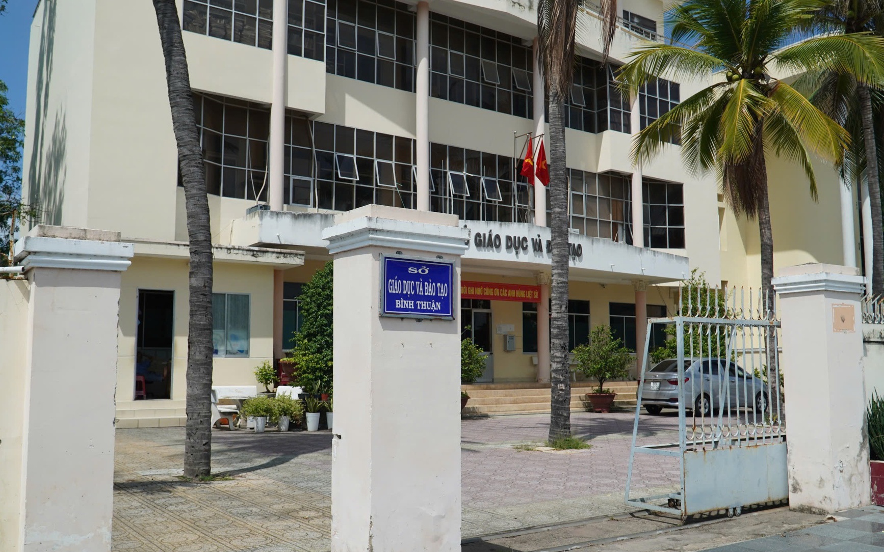 Bình Thuận: Đình chỉ, thu hồi cấp phép một số cơ sở dạy thêm, học thêm