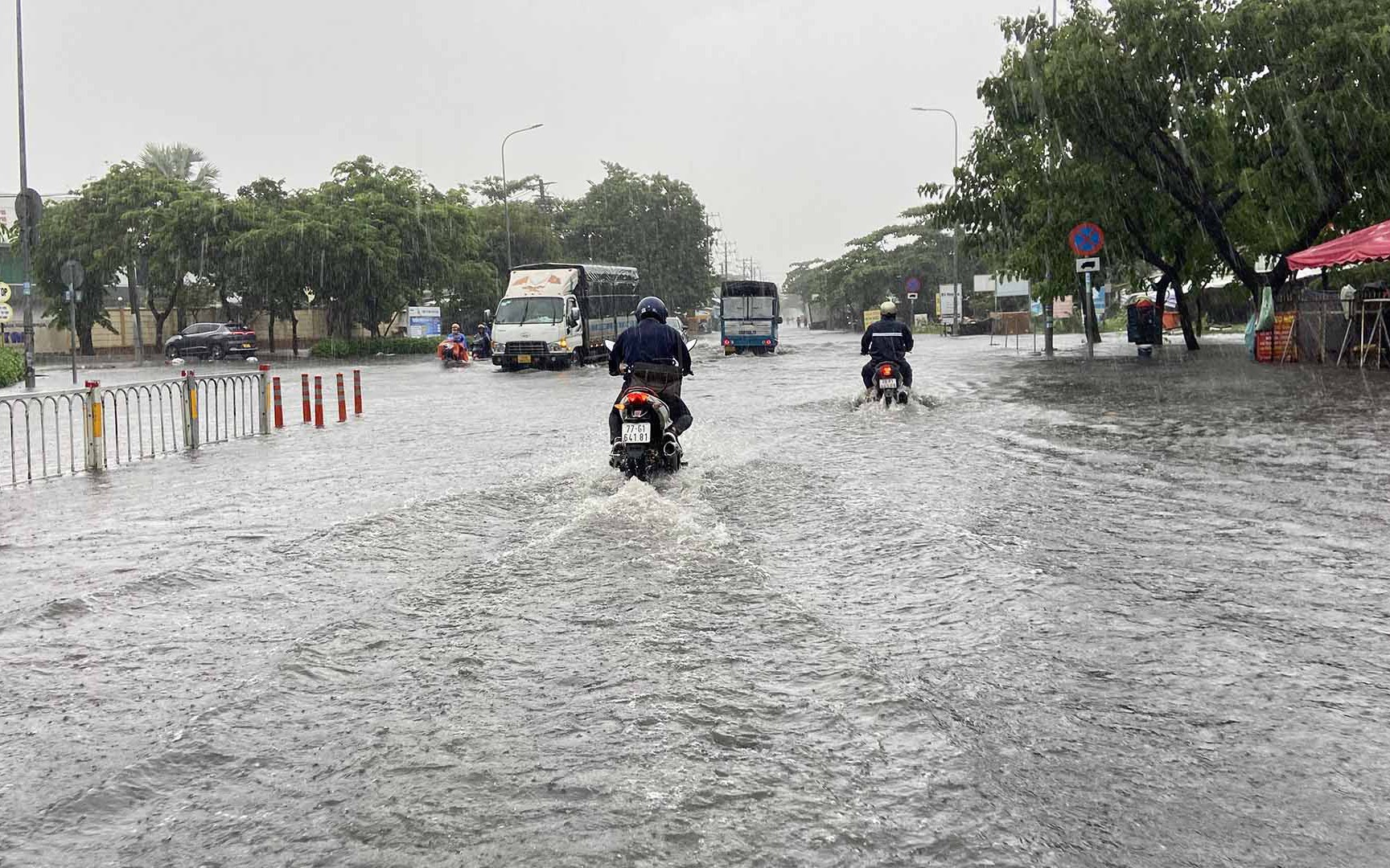 Miền Bắc bắt đầu đón mưa dông, cục bộ có nơi mưa to