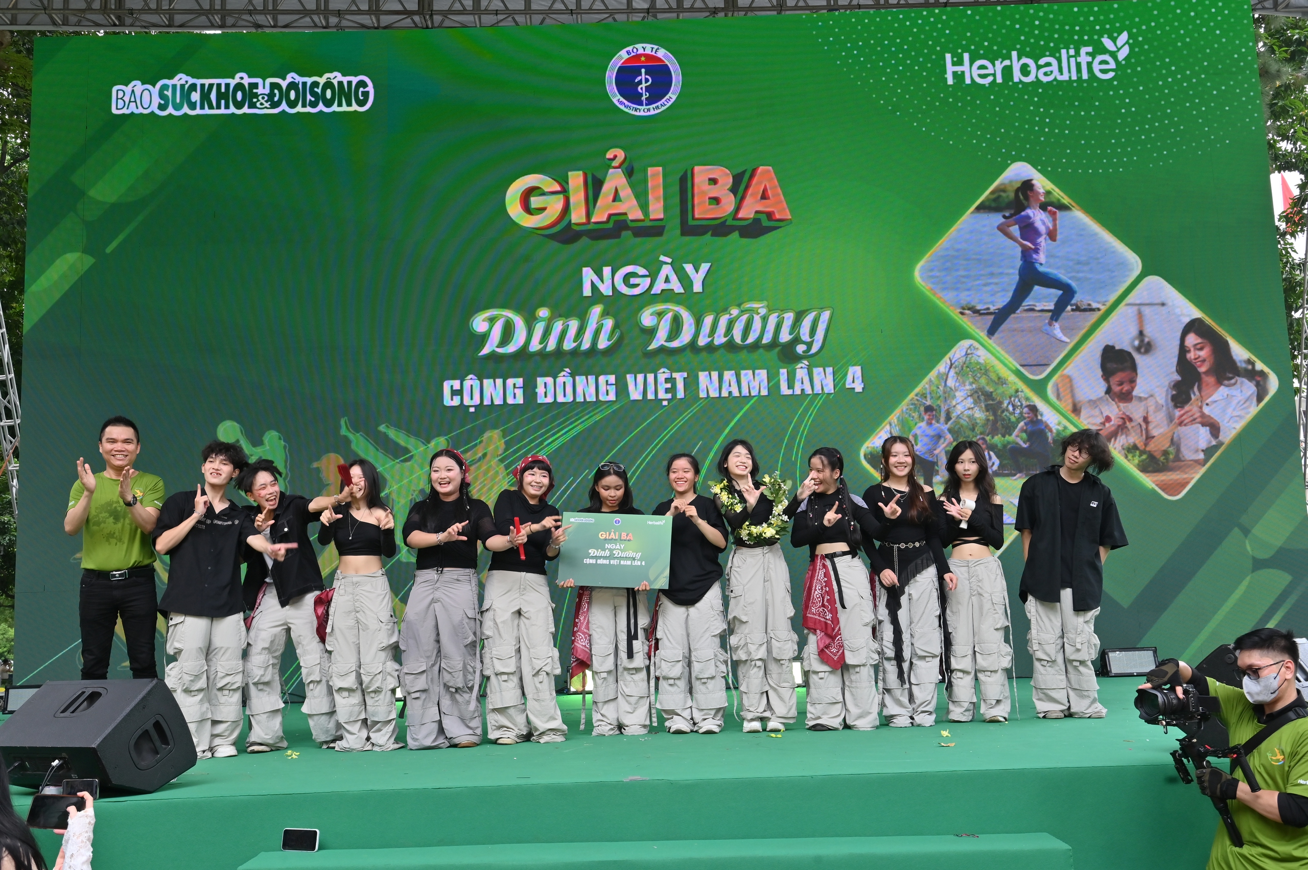 Herbalife đồng hành tổ chức 'Ngày Dinh dưỡng cộng đồng Việt Nam' Lần 4: Chung tay để tạo nên một Việt Nam khỏe mạnh, phát triển- Ảnh 6. Herbalife đồng hành tổ chức 'Ngày Dinh dưỡng cộng đồng Việt Nam' Lần 4: Chung tay để tạo nên một Việt Nam khỏe mạnh, phát triển- Ảnh 6.