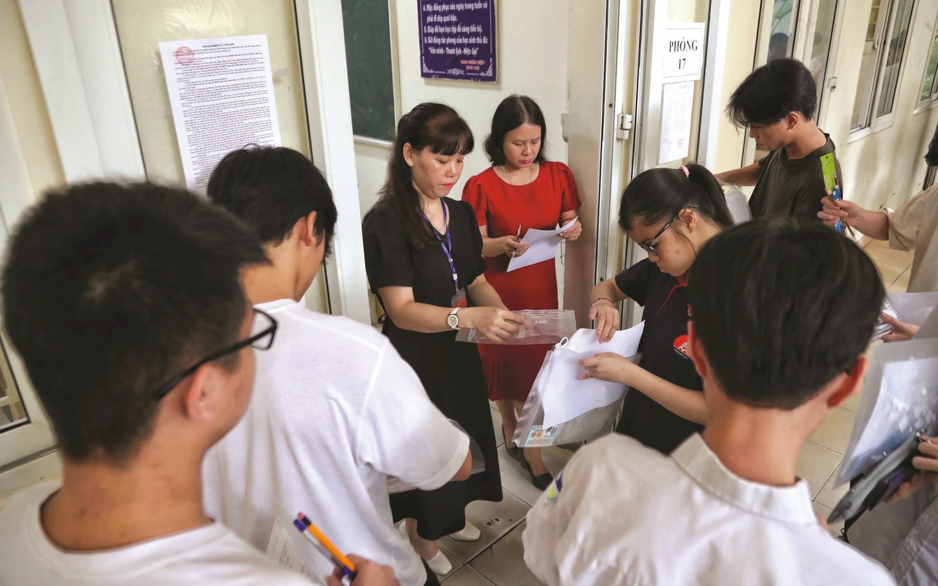 Tỷ lệ ‘chọi’ vào lớp 10 cao có là nguyên nhân của điểm chuẩn cao?