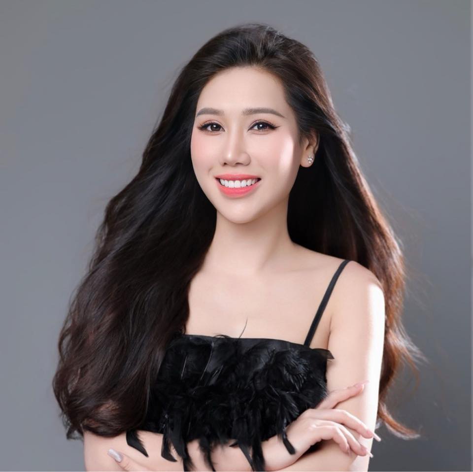 Bà mẹ một con gây chú ý ở 'Điểm hẹn tài năng', ngoài đời là Trung uý quân đội, sở hữu nhiều thành tích 'không phải dạng vừa'- Ảnh 6. Bà mẹ một con gây chú ý ở 'Điểm hẹn tài năng', ngoài đời là Trung uý quân đội, sở hữu nhiều thành tích 'không phải dạng vừa'- Ảnh 6.