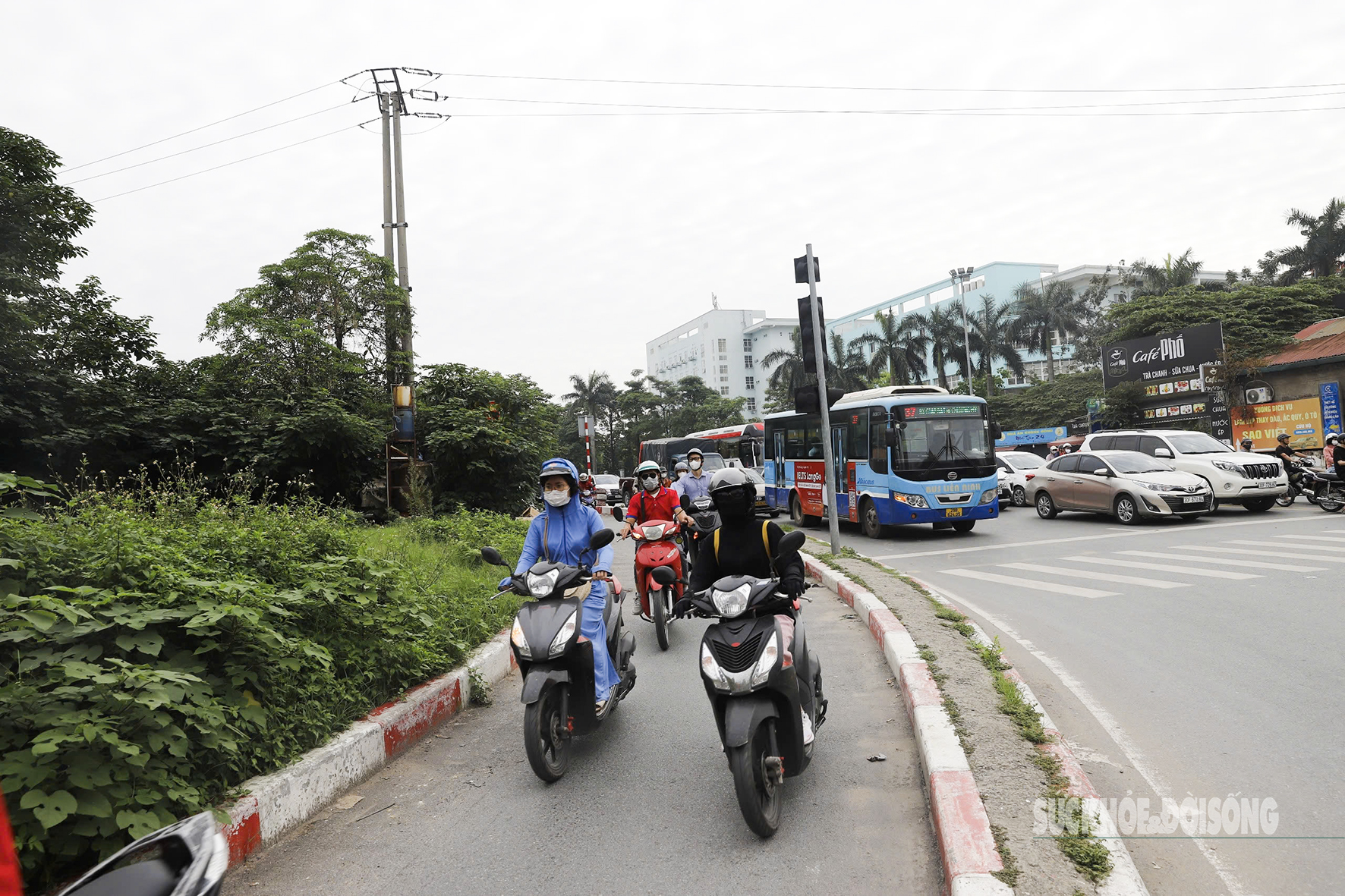 Hà Nội 'giải bài toán' ùn tắc giao thông bằng cầu vượt- Ảnh 8. Hà Nội 'giải bài toán' ùn tắc giao thông bằng cầu vượt- Ảnh 8.