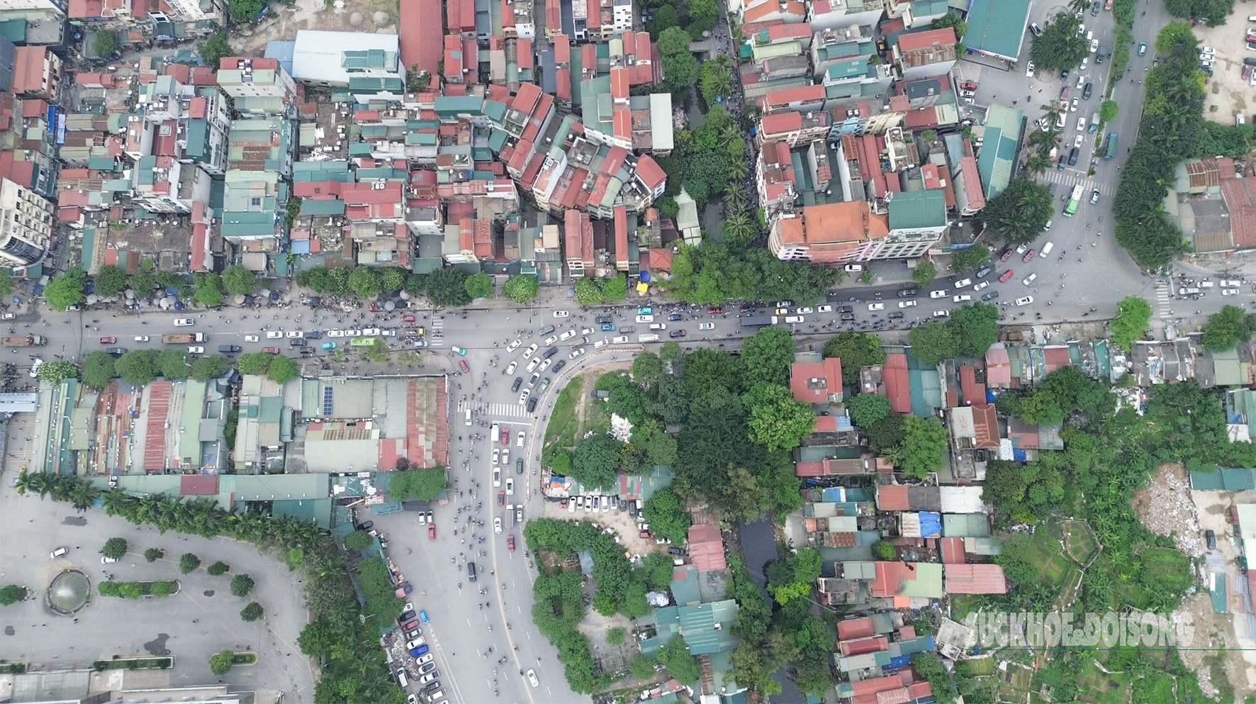 Hà Nội 'giải bài toán' ùn tắc giao thông bằng cầu vượt- Ảnh 1. Hà Nội 'giải bài toán' ùn tắc giao thông bằng cầu vượt- Ảnh 1.