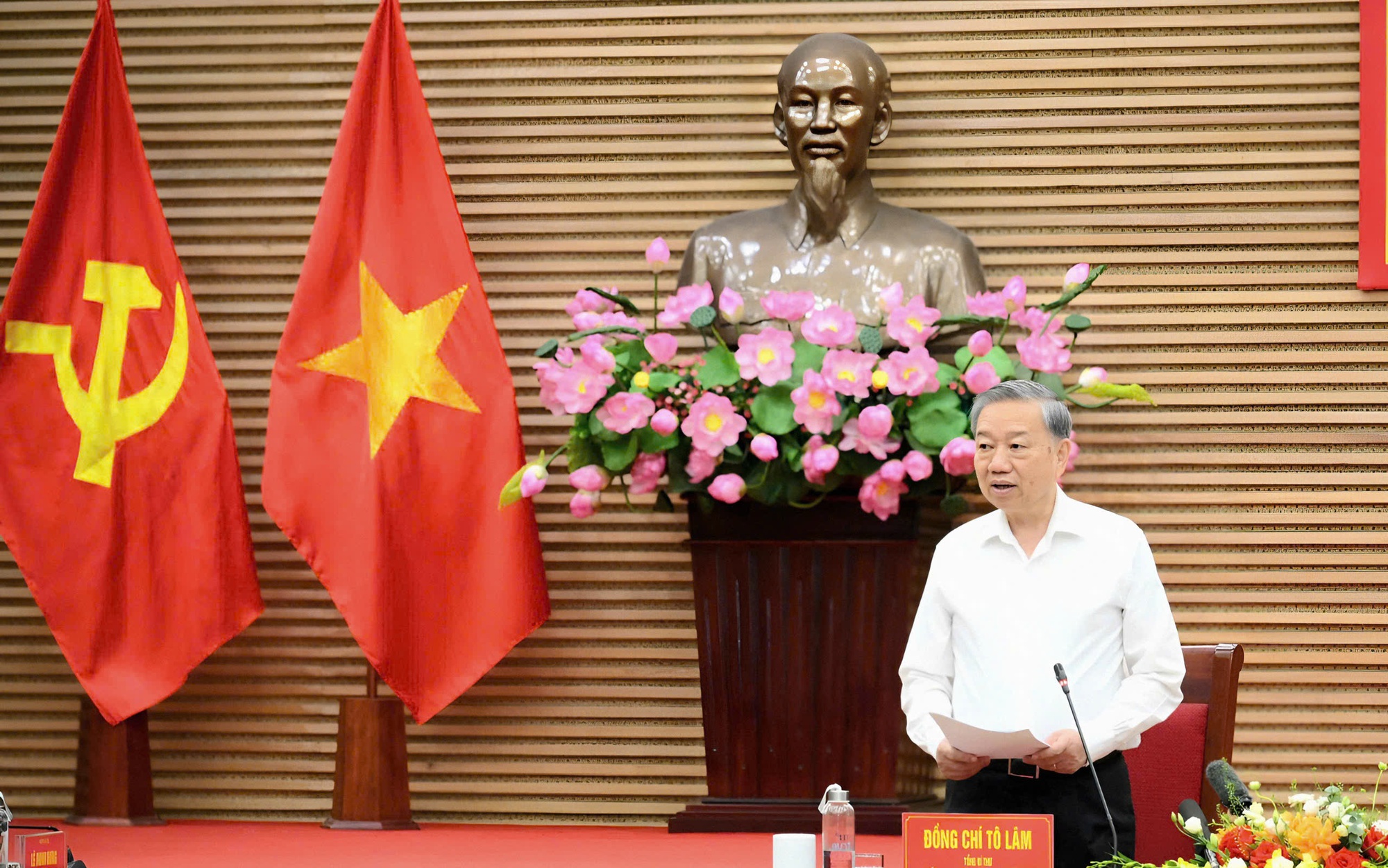 Tổng Bí thư Tô Lâm làm việc với Ban Thường vụ Tỉnh ủy Nghệ An