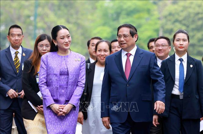 Thủ tướng Phạm Minh Chính chủ trì lễ đón Thủ tướng Thái Lan thăm chính thức Việt Nam- Ảnh 4. Thủ tướng Phạm Minh Chính chủ trì lễ đón Thủ tướng Thái Lan thăm chính thức Việt Nam- Ảnh 4.