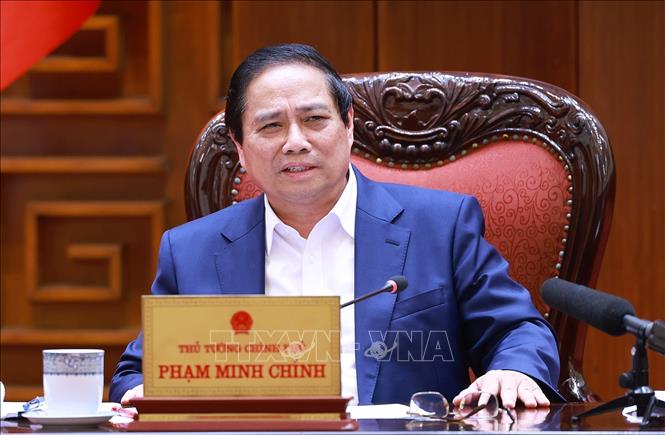 Thủ tướng: Có lộ trình miễn viện phí cho nhân dân sớm nhất có thể- Ảnh 2. Thủ tướng: Có lộ trình miễn viện phí cho nhân dân sớm nhất có thể- Ảnh 2.