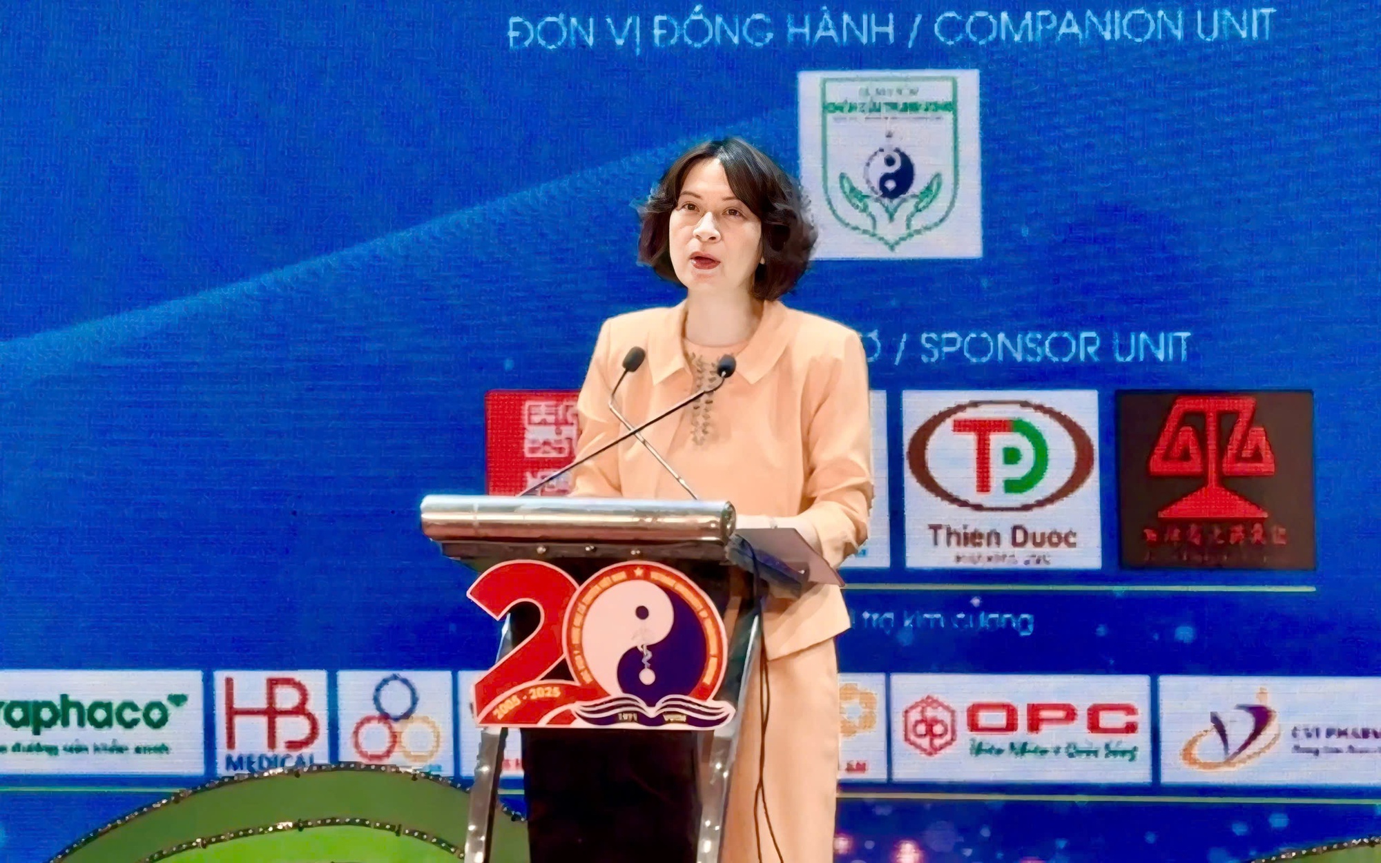 Chia sẻ tri thức, cập nhật điều trị và thúc đẩy ứng dụng công nghệ trong lĩnh vực Y học cổ truyền