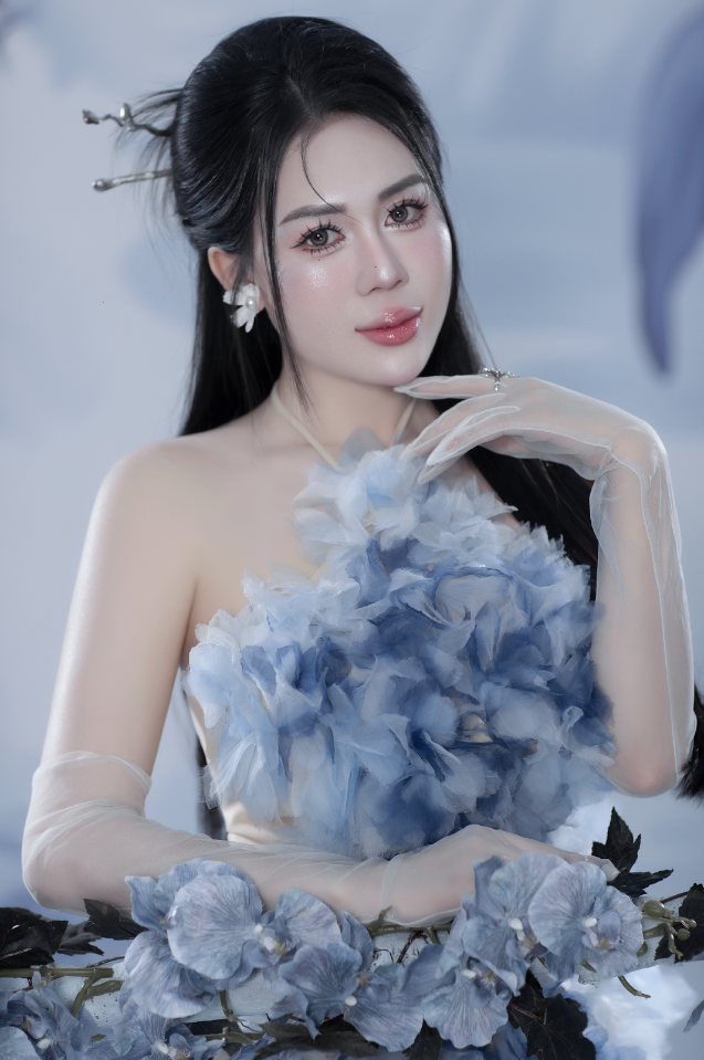 Nguyễn Thị Nhung: cô gái mê du lịch, yêu sức khỏe và lan tỏa năng lượng sống tích cực- Ảnh 1. Nguyễn Thị Nhung: cô gái mê du lịch, yêu sức khỏe và lan tỏa năng lượng sống tích cực- Ảnh 1.