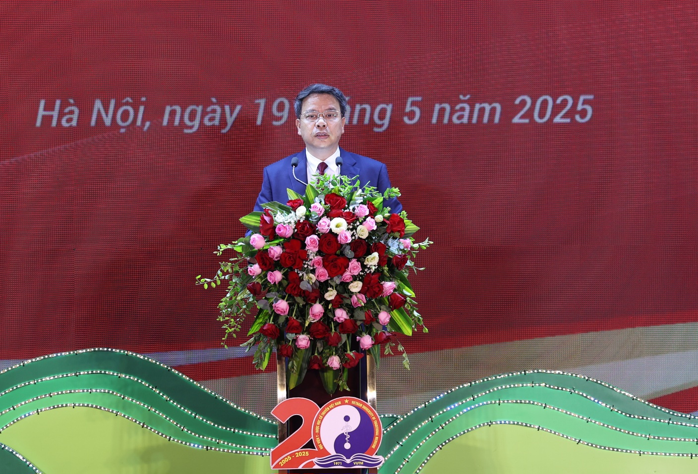 Phát huy di sản y học cổ truyền, hướng tới đào tạo chất lượng cao trong kỷ nguyên mới- Ảnh 10.