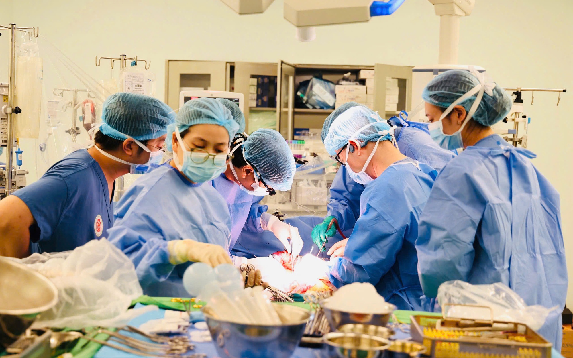 50 giờ lấy và ghép tạng, hồi sinh sự sống cho 3 cuộc đời