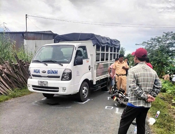 Bộ Công an đề nghị huỷ quyết định không khởi tố vụ án hình sự, tiếp tục điều tra vụ tai nạn giao thông tại Trà Ôn, tỉnh Vĩnh Long- Ảnh 1. Bộ Công an đề nghị huỷ quyết định không khởi tố vụ án hình sự, tiếp tục điều tra vụ tai nạn giao thông tại Trà Ôn, tỉnh Vĩnh Long- Ảnh 1.